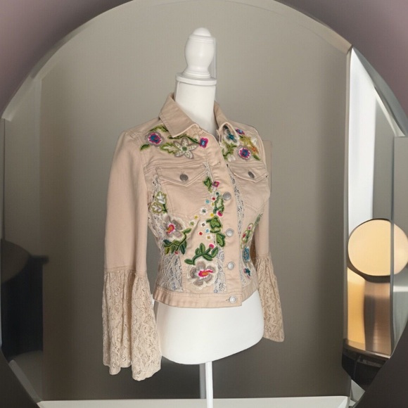 Woman BOSTON PROPER Ivory lace beaded Embellished Denim jacket XS - Picture 2 of 14